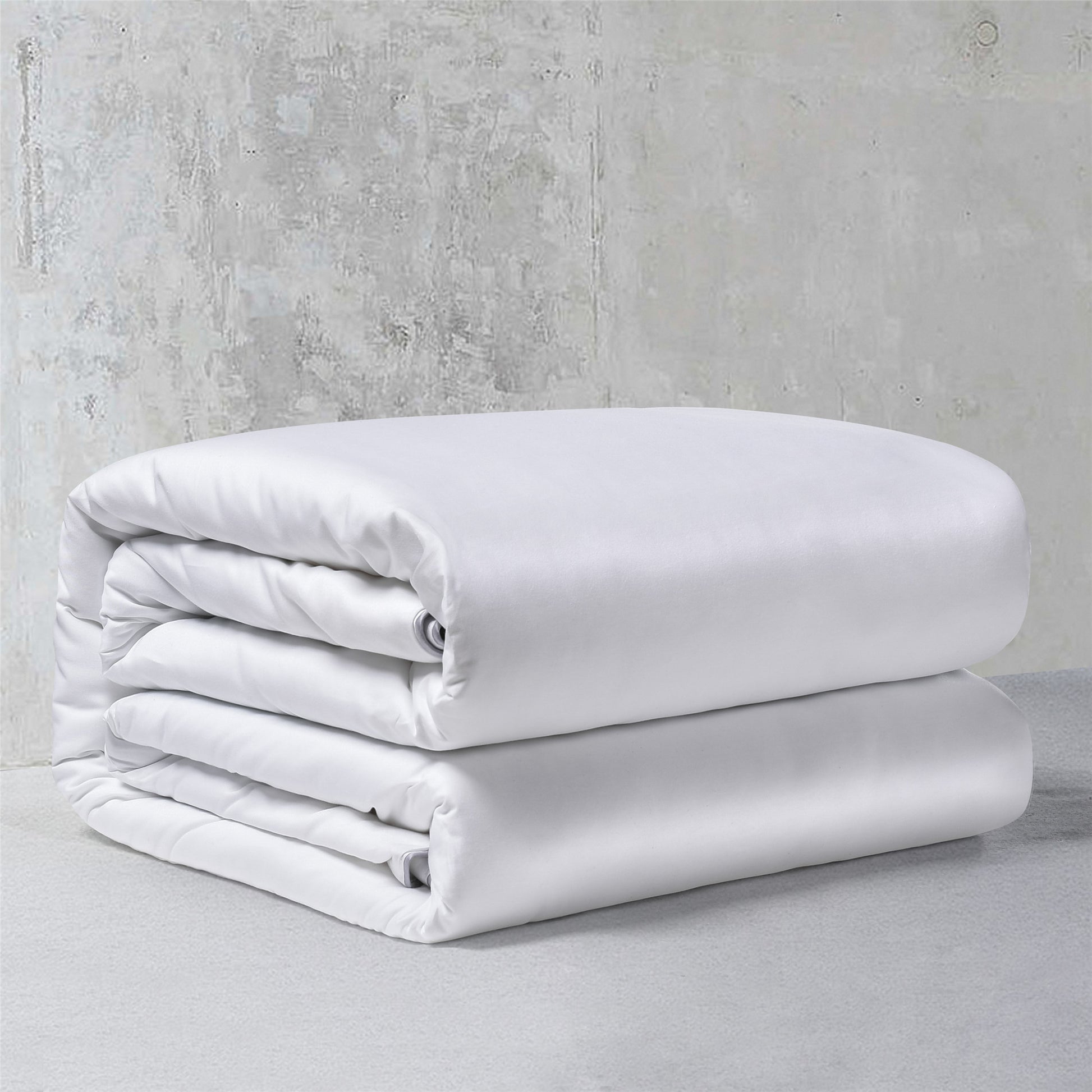 Silk Duvet Insert, Luxury Bedding, Silk Comforter, Soft Duvet, Hypoallergenic Duvet, King Silk Duvet, Queen Silk Duvet, Twin Silk Duvet, Lightweight Duvet, All-Season Duvet, Premium Duvet Insert, Breathable Bedding, Natural Silk, Bedding Essentials, Cozy Duvet Insert, Elegant Duvet, Durable Silk Duvet, Home Decor, Bedding Collection, Comfortable Duvet.