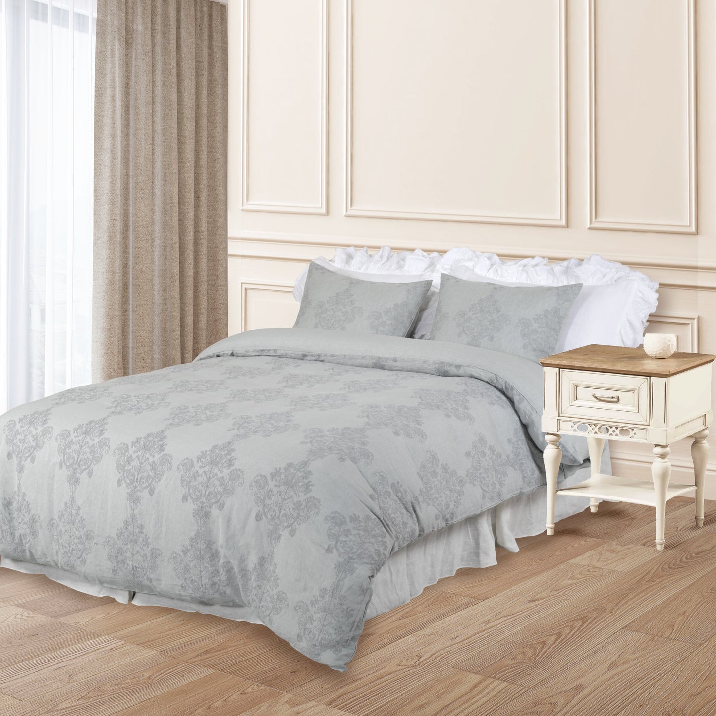Native Linum product image featuring elegant bedding and home textiles