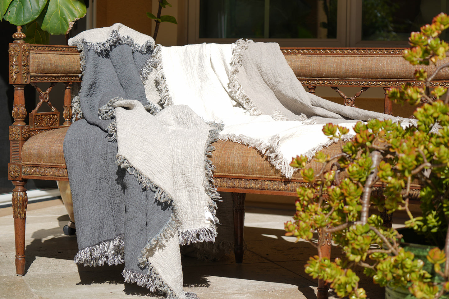 Throw Blanket, Cozy Throw, Sofa Throw, Bed Throw, Decorative Throw, Soft Throw, Knitted Throw, Fleece Throw, Luxury Throw, Warm Throw, Cotton Throw, Wool Throw, Blanket Throw, Lightweight Throw, Couch Throw, Textured Throw, Stylish Throw, Home Decor, Throw Rug, Comfort Throw,