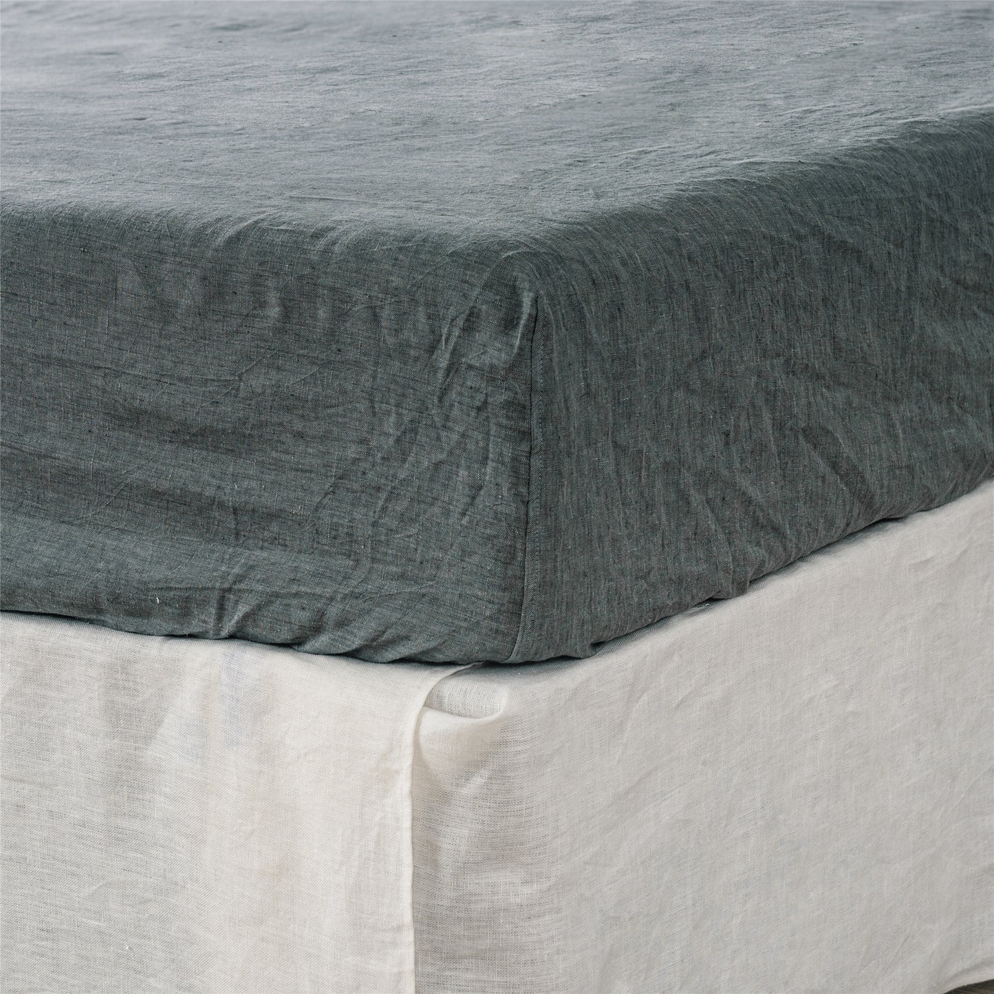 Basic Fitted Sheet, Bed Sheet, Mattress Cover, Bedding Essentials, Cotton Fitted Sheet, Twin Fitted Sheet, Queen Fitted Sheet, King Fitted Sheet, Soft Fitted Sheet, Elastic Corners, Wrinkle-Free Sheet, Deep Pocket Sheet, Hypoallergenic Sheet, White Fitted Sheet, Easy-care Bedding, Bedroom Basics, Standard Fitted Sheet, Bed Linens, Comfortable Sheets, Durable Bedding,