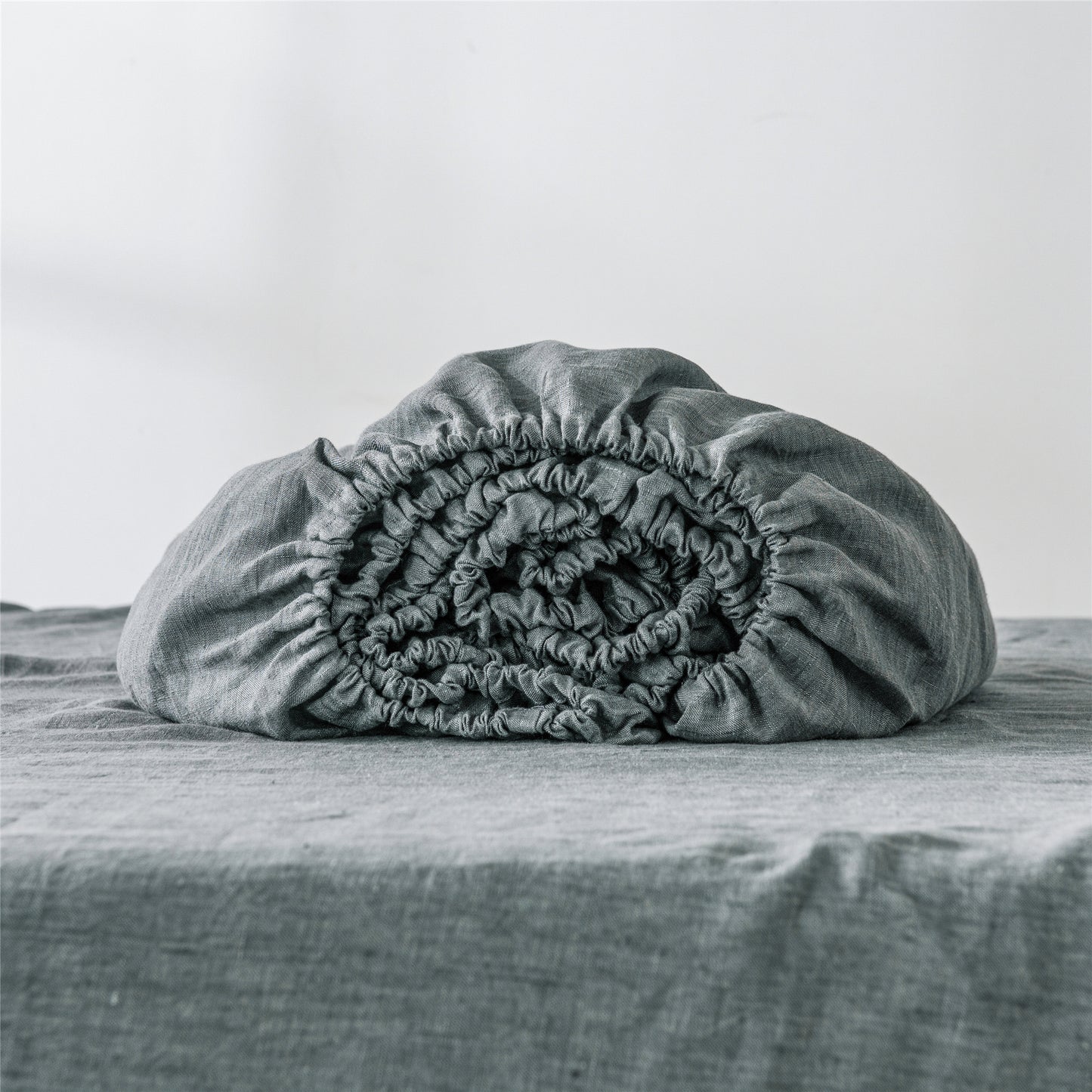 Basic Fitted Sheet, Bed Sheet, Mattress Cover, Bedding Essentials, Cotton Fitted Sheet, Twin Fitted Sheet, Queen Fitted Sheet, King Fitted Sheet, Soft Fitted Sheet, Elastic Corners, Wrinkle-Free Sheet, Deep Pocket Sheet, Hypoallergenic Sheet, White Fitted Sheet, Easy-care Bedding, Bedroom Basics, Standard Fitted Sheet, Bed Linens, Comfortable Sheets, Durable Bedding,