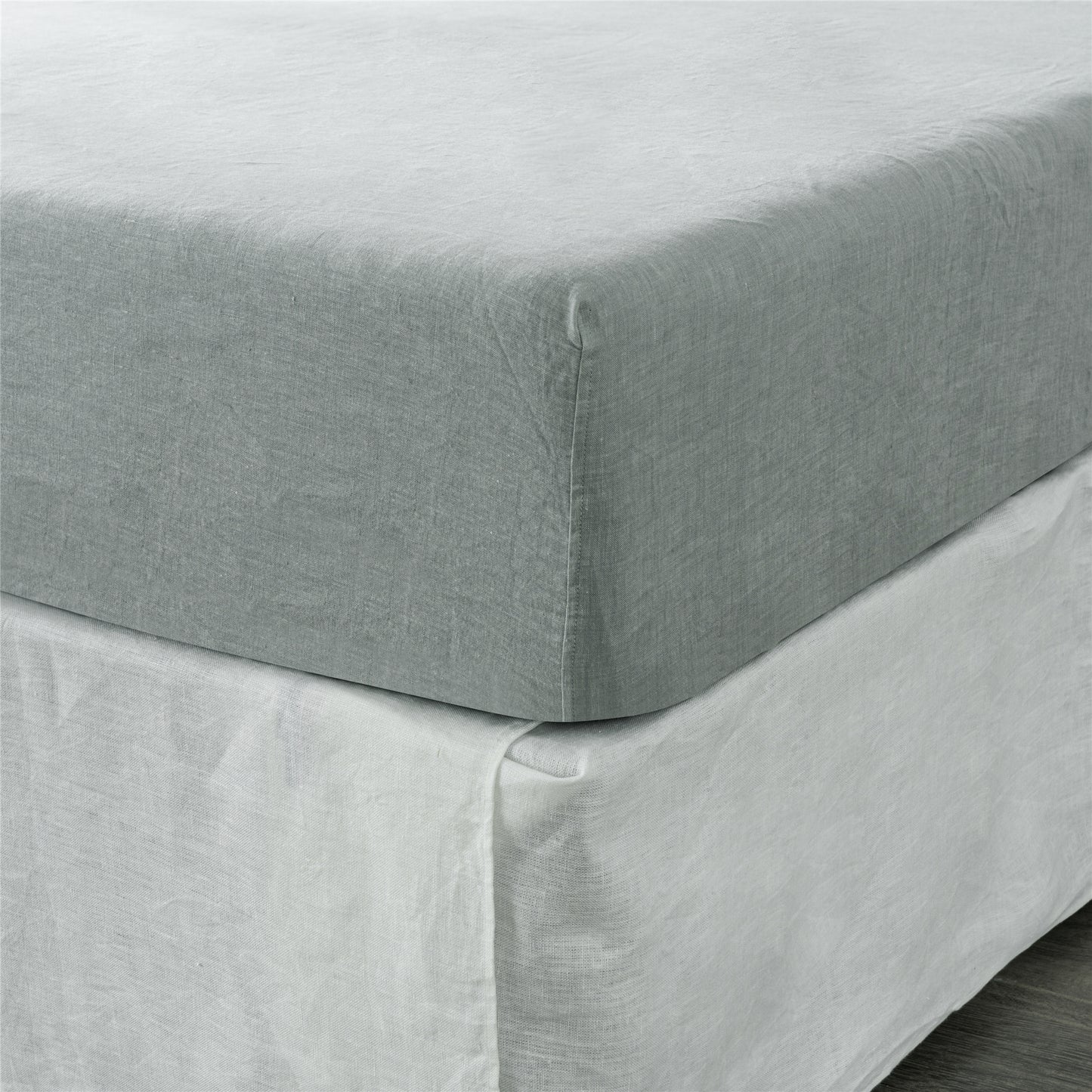Basic Fitted Sheet, Bed Sheet, Mattress Cover, Bedding Essentials, Cotton Fitted Sheet, Twin Fitted Sheet, Queen Fitted Sheet, King Fitted Sheet, Soft Fitted Sheet, Elastic Corners, Wrinkle-Free Sheet, Deep Pocket Sheet, Hypoallergenic Sheet, White Fitted Sheet, Easy-care Bedding, Bedroom Basics, Standard Fitted Sheet, Bed Linens, Comfortable Sheets, Durable Bedding,