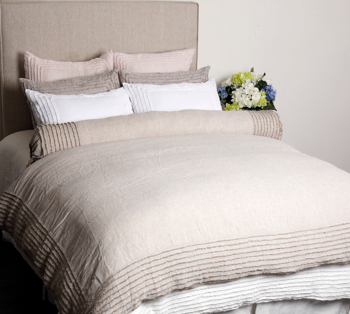 Peyton Linen Duvet Cover, Linen Bedding, Luxury Duvet Cover, Soft Duvet Cover, Queen Duvet Cover, King Duvet Cover, Twin Duvet Cover, High-Quality Duvet, Breathable Linen, Comfortable Bedding, Elegant Duvet Cover, Durable Linen, Bedroom Essentials, Modern Bedding, Cozy Duvet Cover, Stylish Bedding, Natural Linen, Easy-Care Duvet, Premium Duvet Cover, Home Decor.
